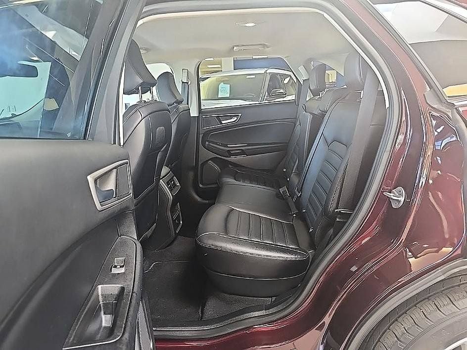 Used 2023 Ford Edge SEL AWD/4WD image 28
