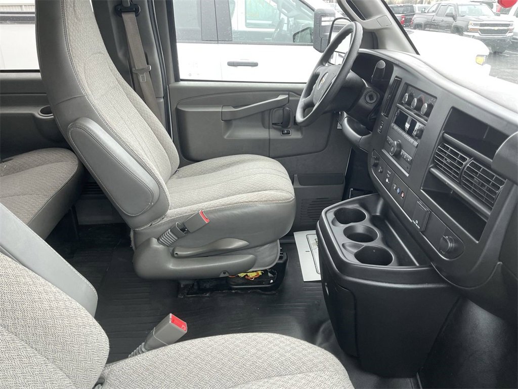 Used 2023 Chevrolet Express 3500 LS image 11