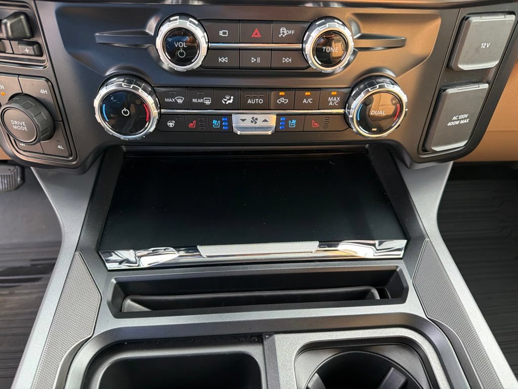Certified 2026 Ford F350 Lariat w/ FX4 Off-Road Package AWD/4WD image 24