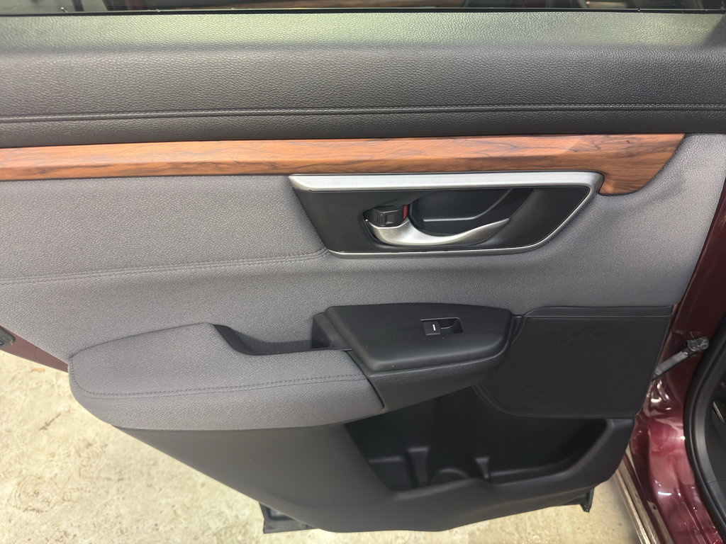 Used 2017 Honda CR-V EX image 29