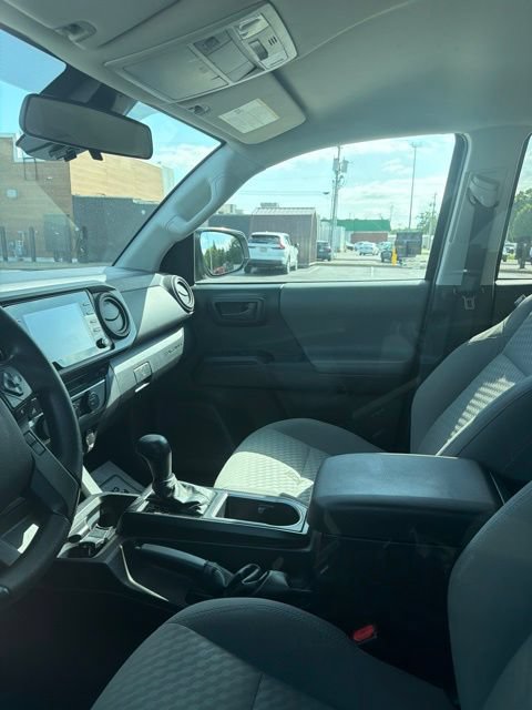 Used 2023 Toyota Tacoma SR AWD/4WD image 7