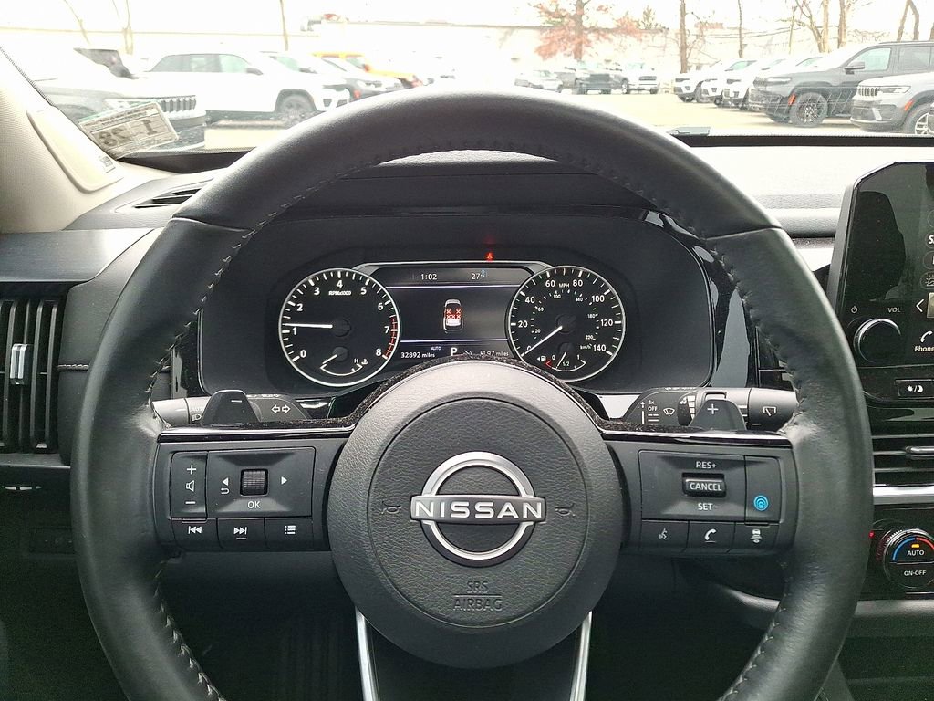 Used 2023 Nissan Pathfinder SL w/ SL Premium Package image 19