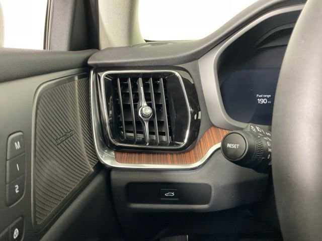 New 2026 Volvo V60 B5 Cross Country Plus w/ Protection Package Premier image 22