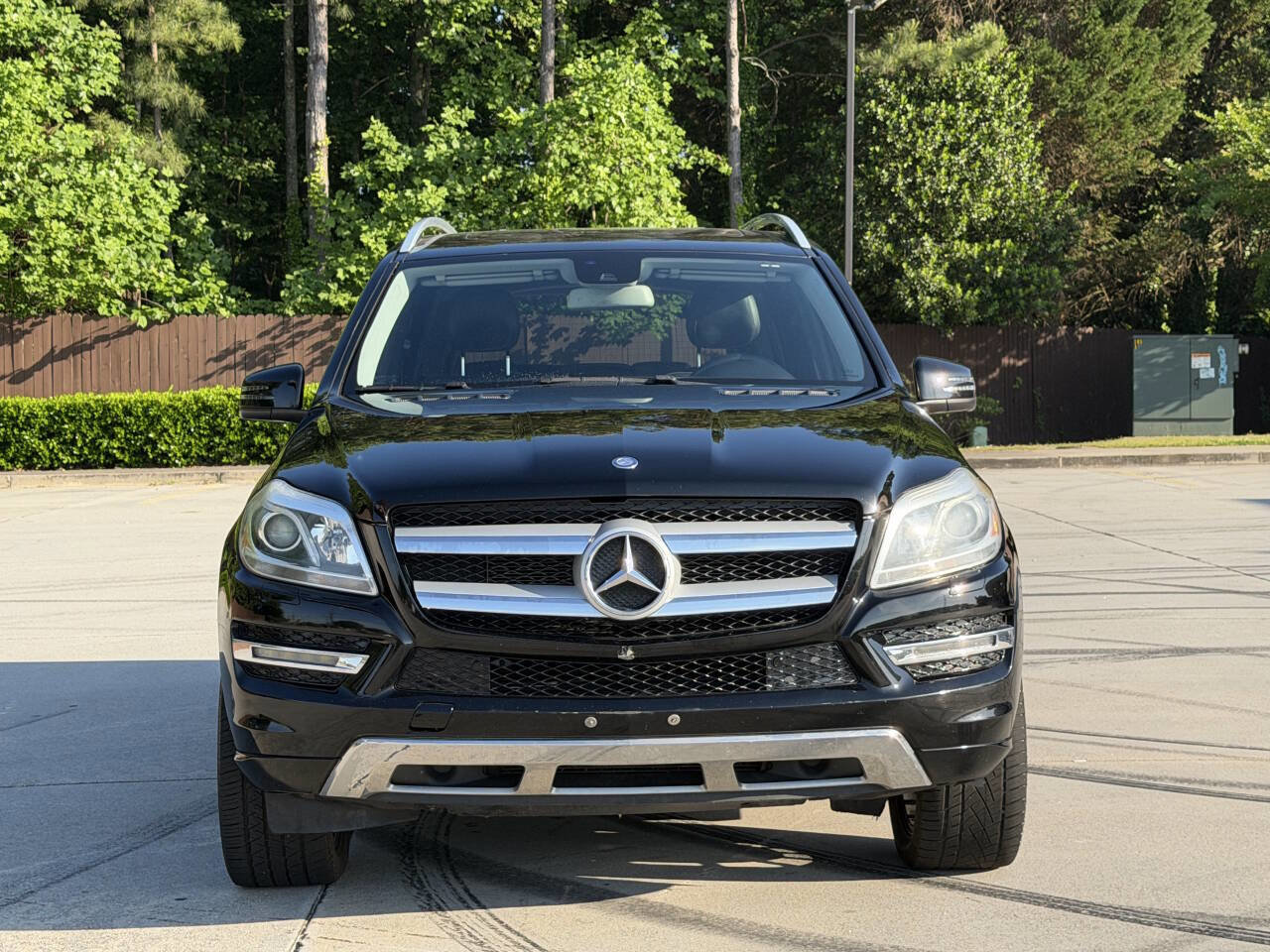 Used 2015 Mercedes-Benz GL 450 4MATIC image 2