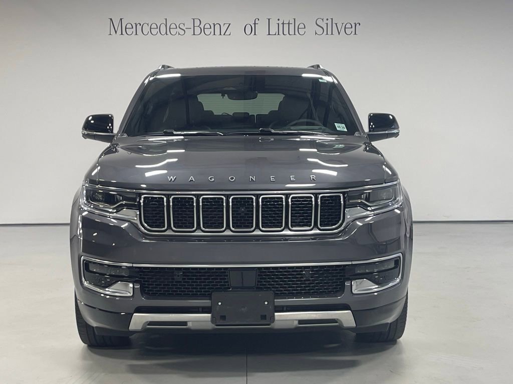 Used 2023 Jeep Wagoneer Series III w/ Premium Group I AWD/4WD image 9