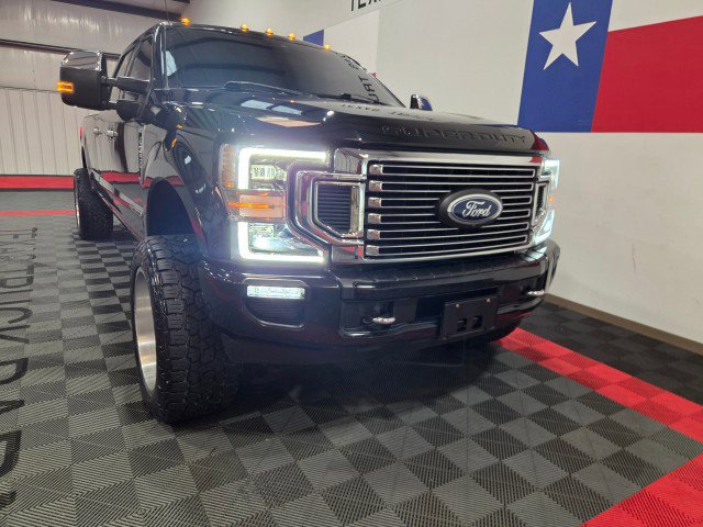 Used 2020 Ford F350 Limited w/ FX4 Off-Road Package image 23