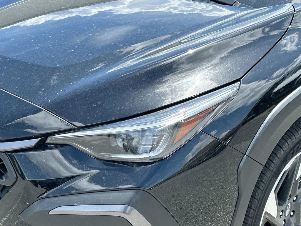 Used 2024 Subaru Crosstrek 2.5i Limited w/ Crosstrek Mirror Package image 13