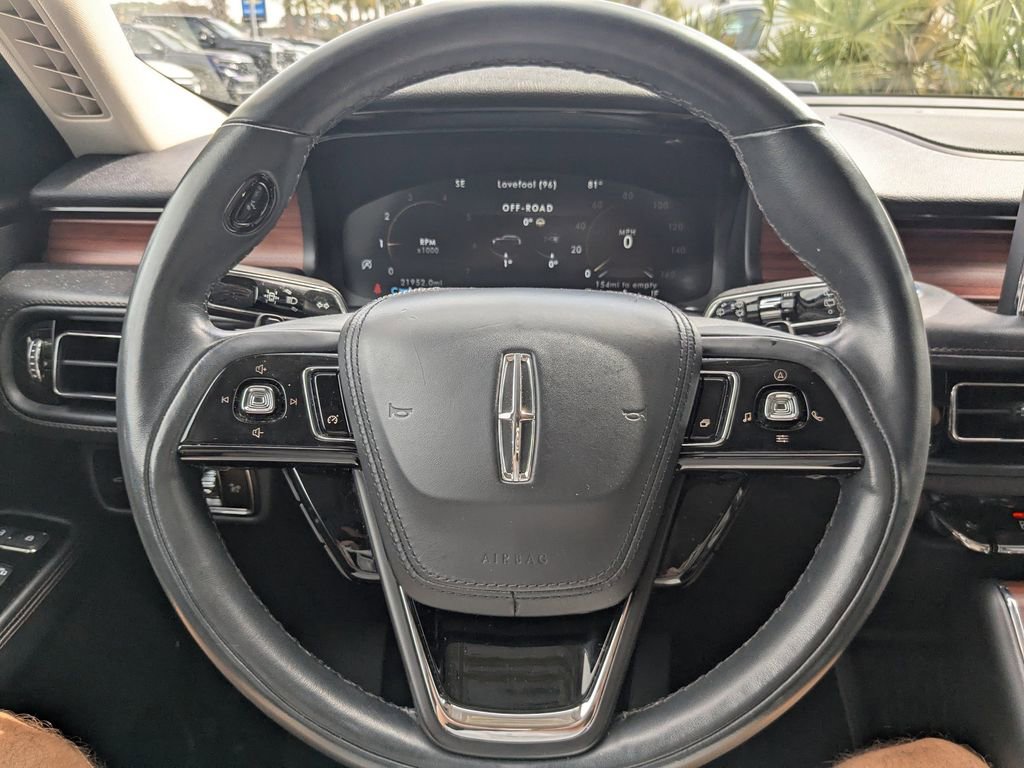 Used 2023 Lincoln Aviator Reserve image 31
