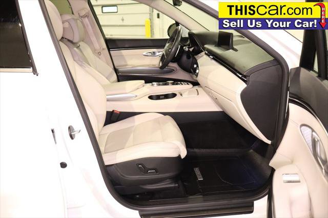 Used 2025 Genesis GV70 2.5T w/ Select Package AWD/4WD image 31