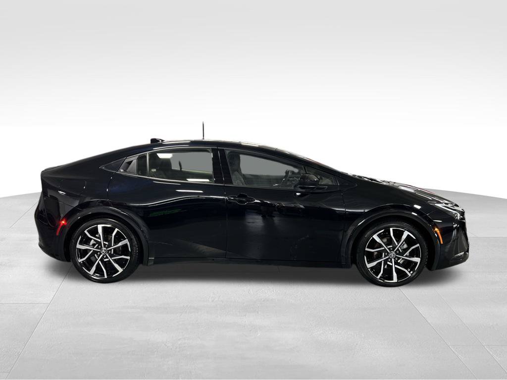 Used 2024 Toyota Prius Prime Premium w/ Advanced Technology Package FWD image 6