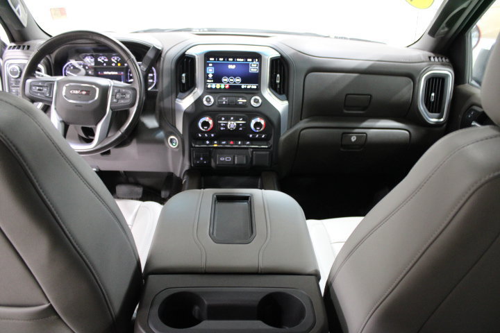 Used 2021 GMC Sierra 1500 SLT w/ SLT Premium Package AWD/4WD image 33