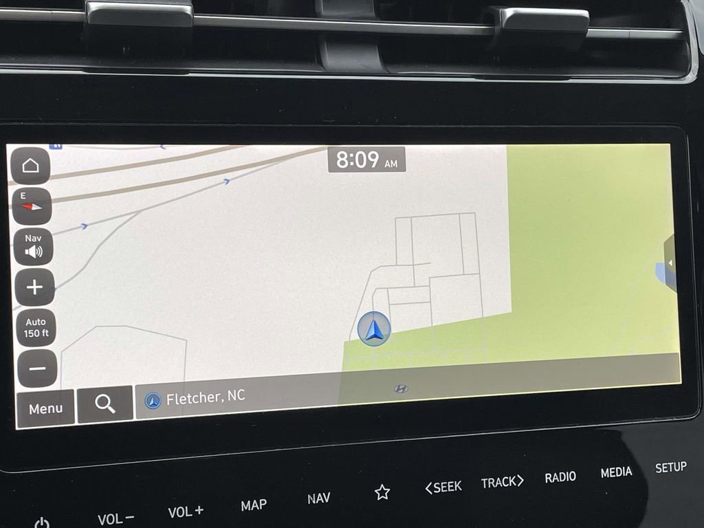 Certified 2023 Hyundai Tucson Limited w/ Winter Package image 17