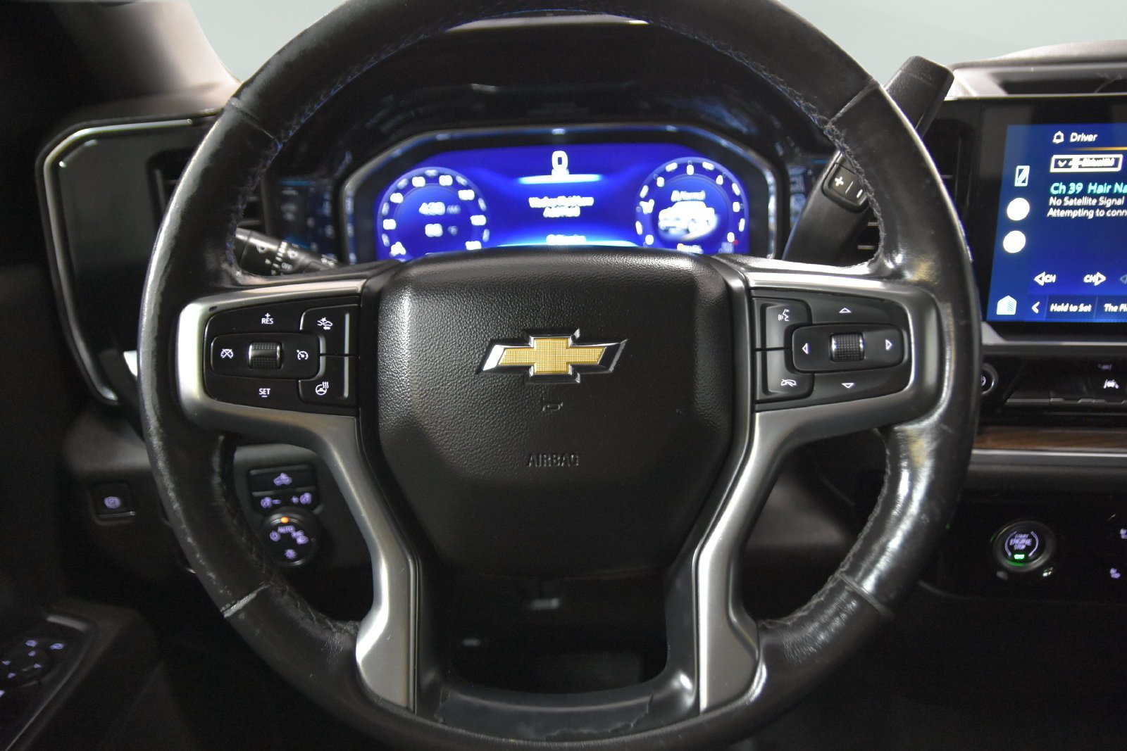 Used 2022 Chevrolet Silverado 1500 LT RWD image 15