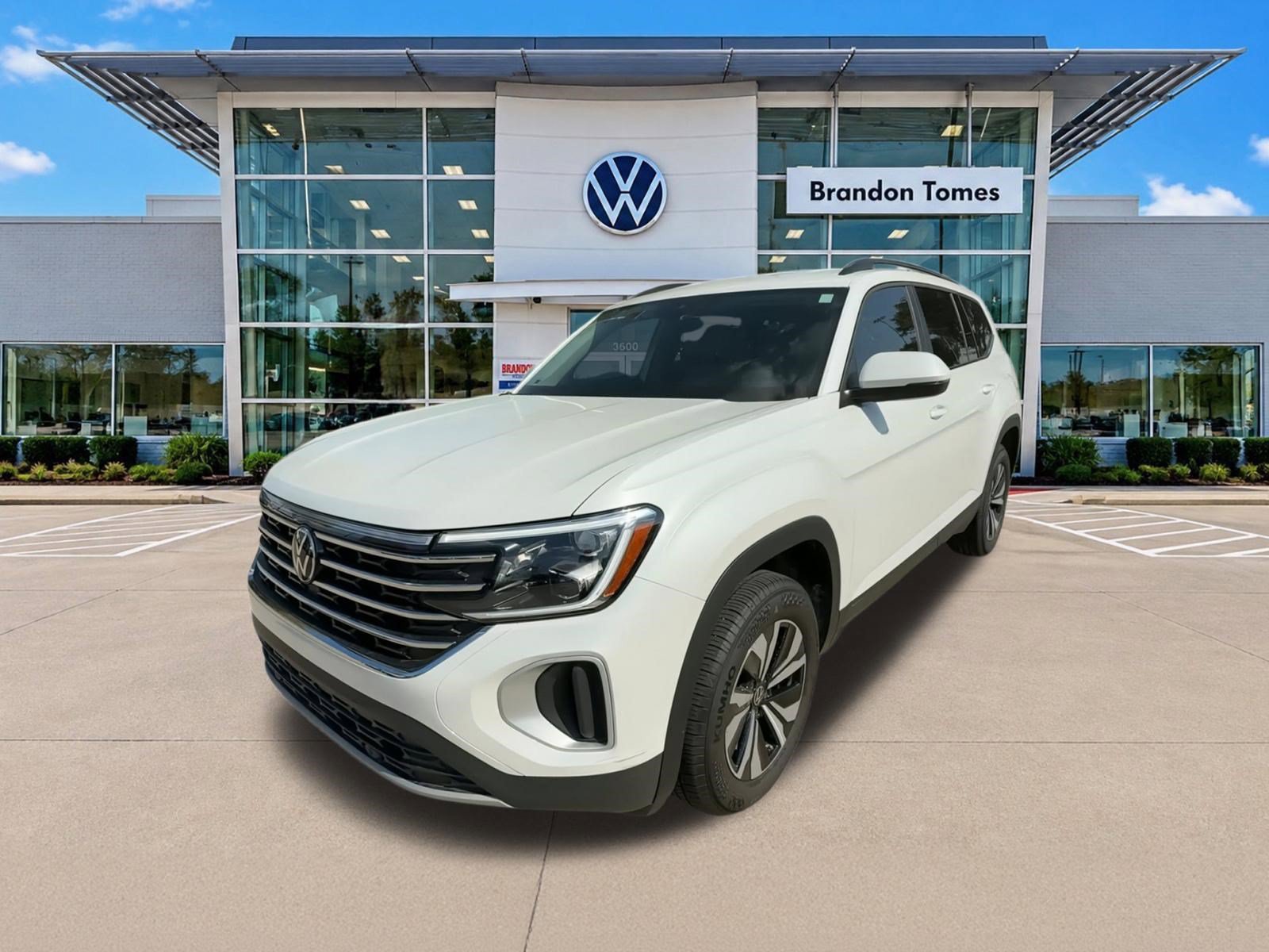 Used 2026 Volkswagen Atlas SE FWD image 3