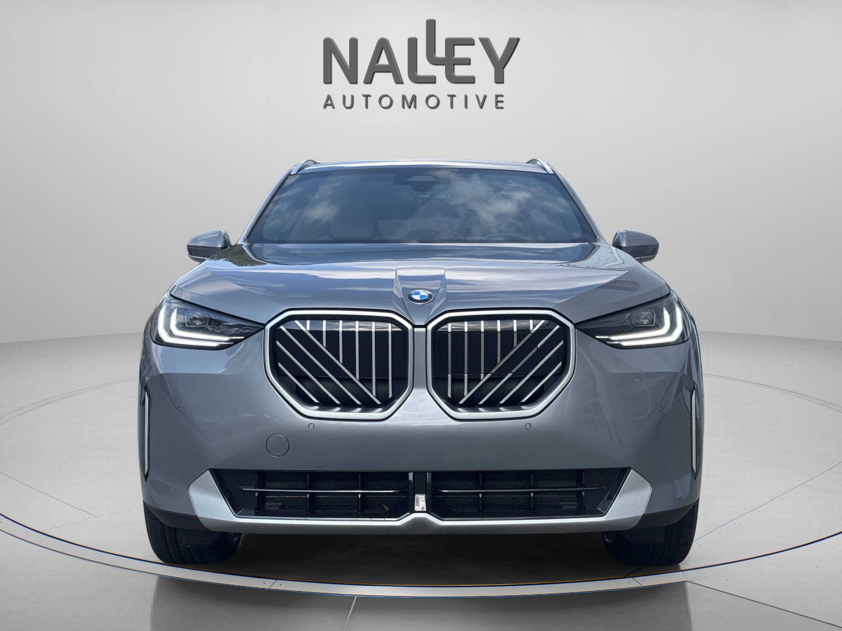 Used 2025 BMW X3 xDrive30i w/ Convenience Package image 7