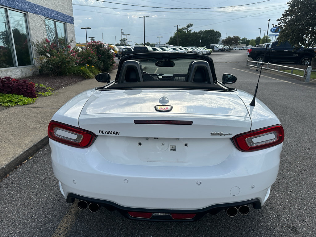 Used 2019 FIAT 124 Spider Abarth w/ Convenience Group RWD image 5