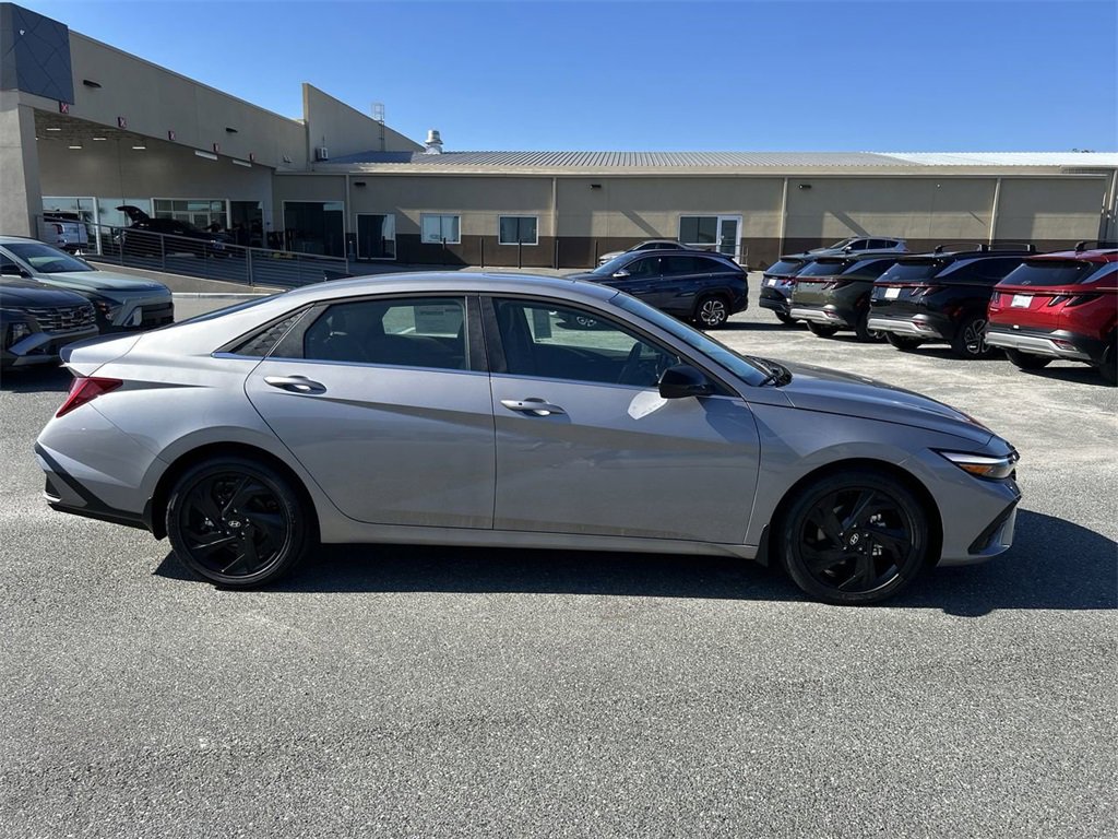 New 2026 Hyundai Elantra SEL Sport w/ Cargo Package image 9