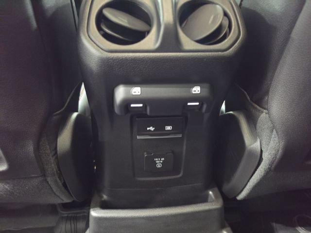 Used 2020 Jeep Wrangler Unlimited Rubicon AWD/4WD image 25