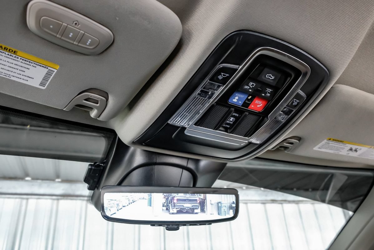 Used 2023 RAM 3500 Limited AWD/4WD image 23