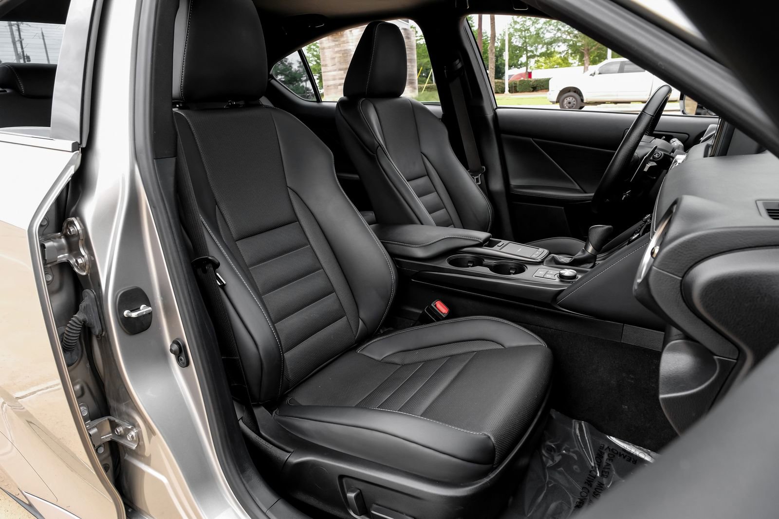 Used 2022 Lexus IS 350 F Sport w/ Navigation Package RWD image 40
