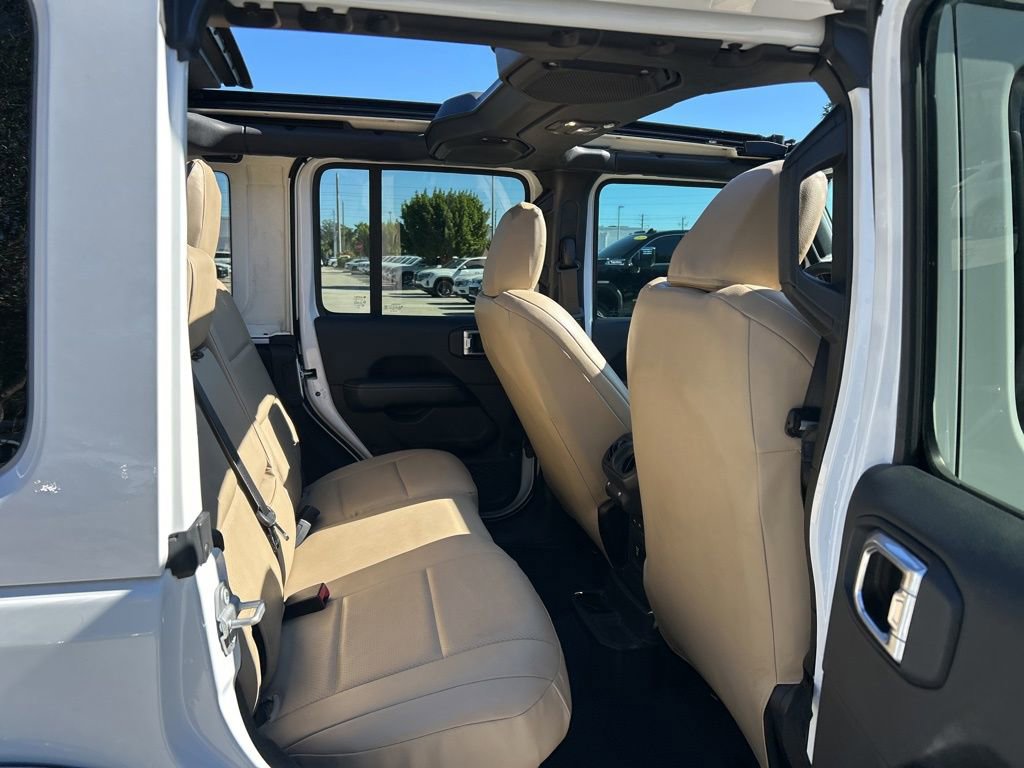 Used 2019 Jeep Wrangler Unlimited Sahara w/ Safety Group image 44
