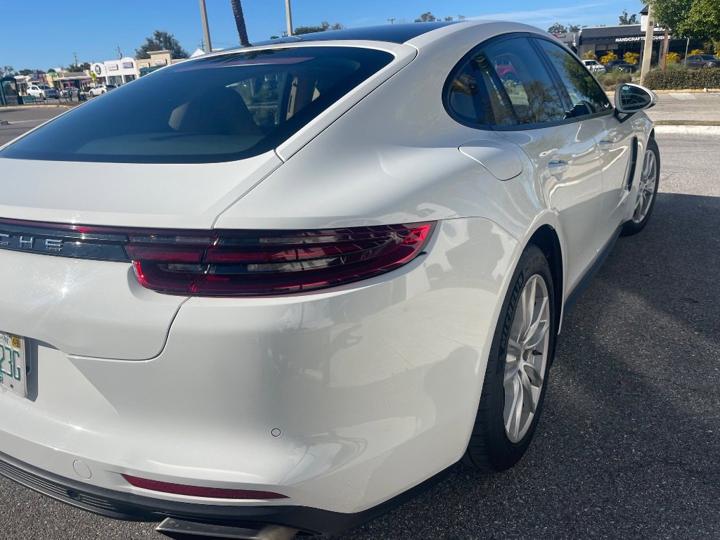 Used 2018 Porsche Panamera image 35