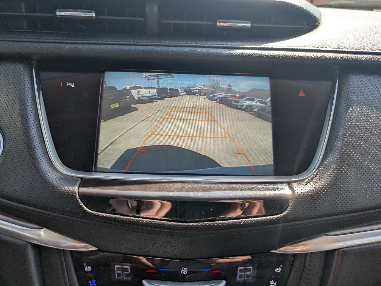 Used 2017 Cadillac XT5 Premium Luxury w/ Advanced Security Package image 28