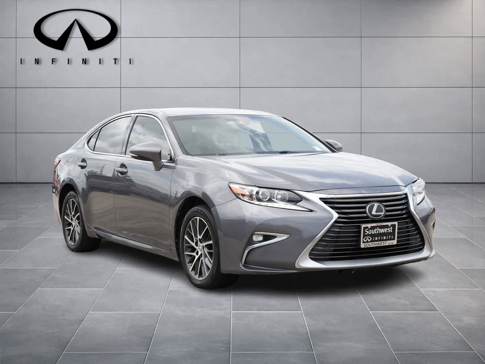 Used 2017 Lexus ES 350 FWD image 3
