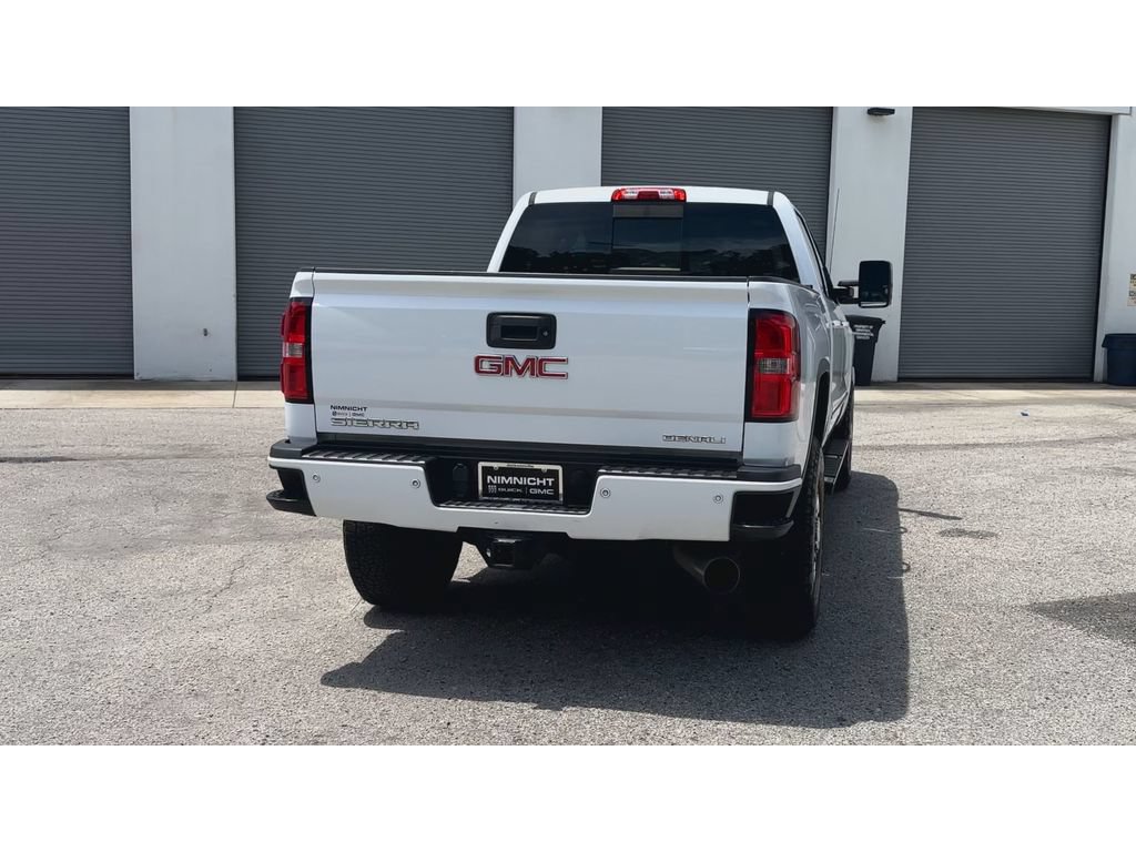 Certified 2019 GMC Sierra 2500 Denali w/ Duramax Plus Package AWD/4WD image 8