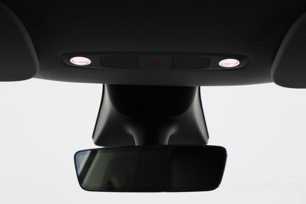 Used 2022 Tesla Model Y Performance image 26