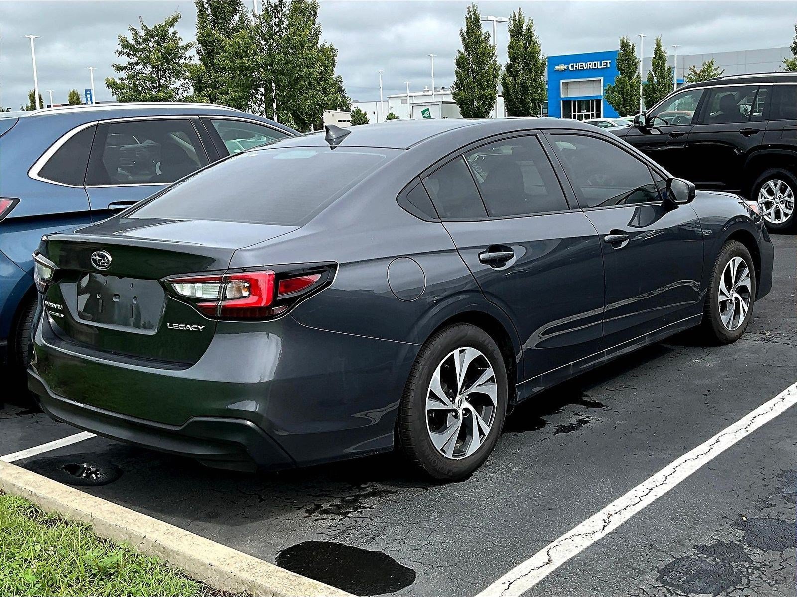 Used 2025 Subaru Legacy AWD/4WD image 2