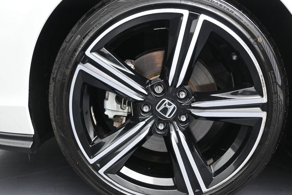Used 2023 Honda Accord Sport image 9