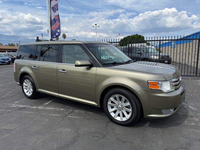 Used 2012 Ford Flex SEL w/ Equipment Group Order Code image 2