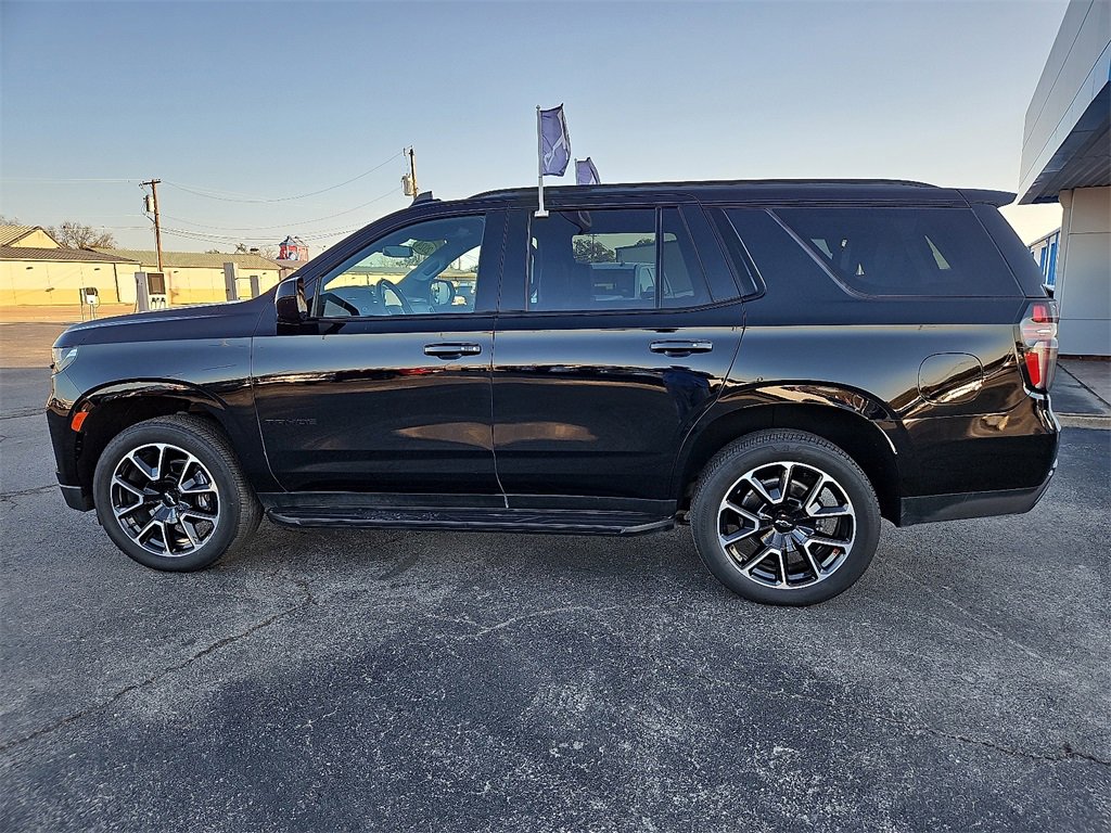 Used 2024 Chevrolet Tahoe RST image 2