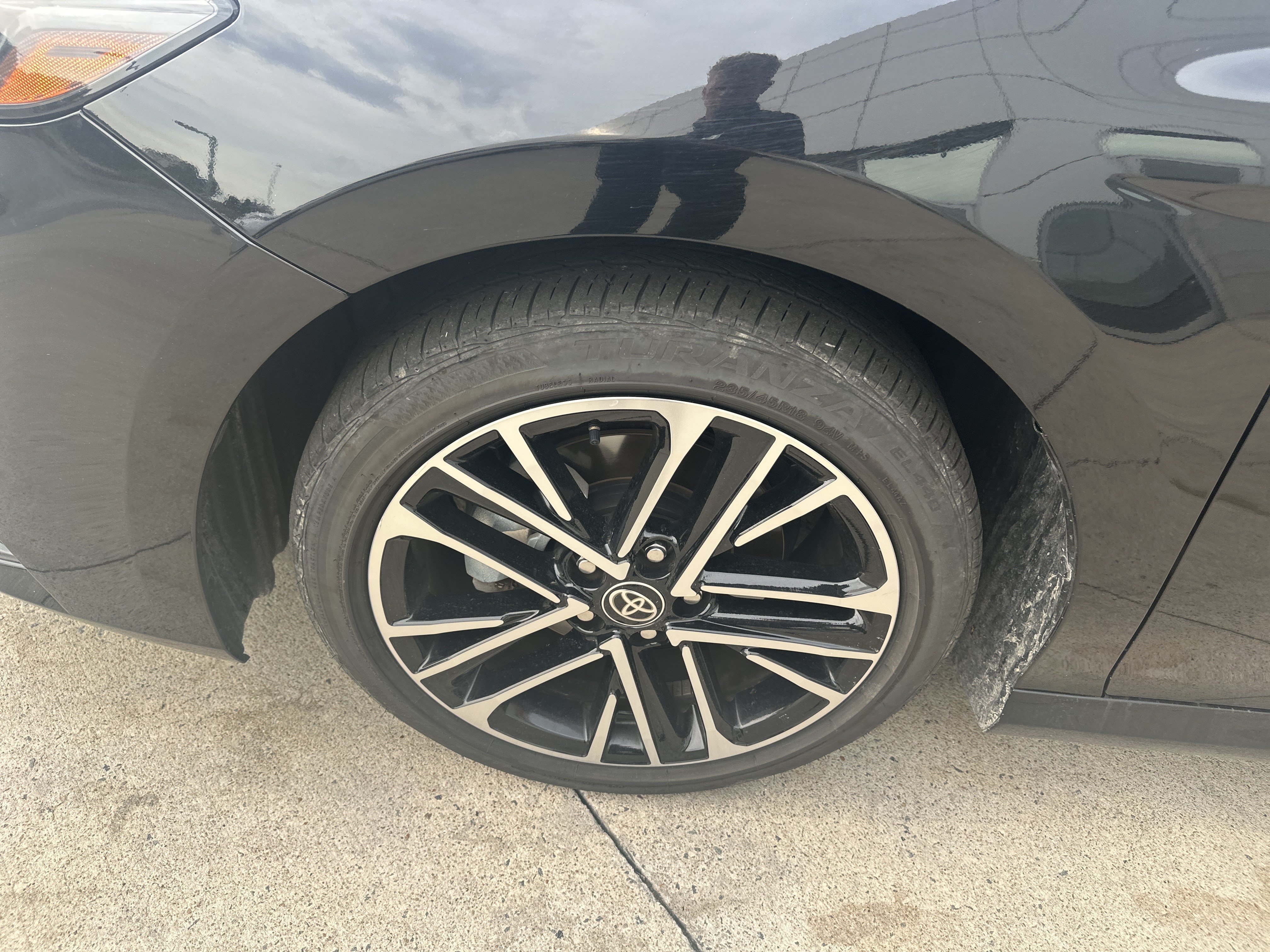 Used 2026 Toyota Camry XLE FWD image 33