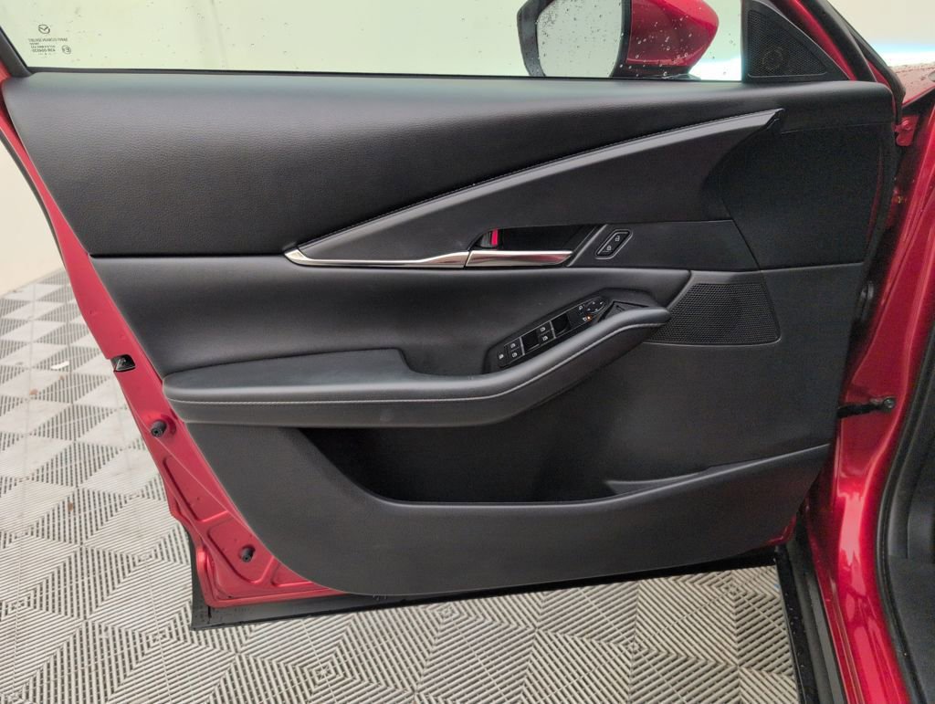 Used 2025 MAZDA CX-30 AWD 2.5 S w/ Preferred Package image 39