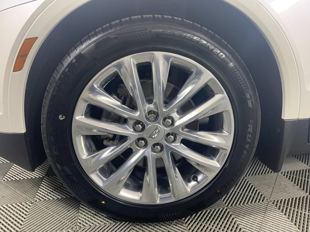 Used 2019 Cadillac XT5 Platinum AWD/4WD image 11