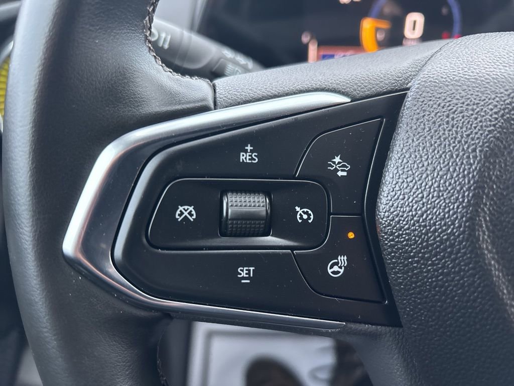 Certified 2024 Chevrolet Trax LT w/ Driver Confidence Package image 26