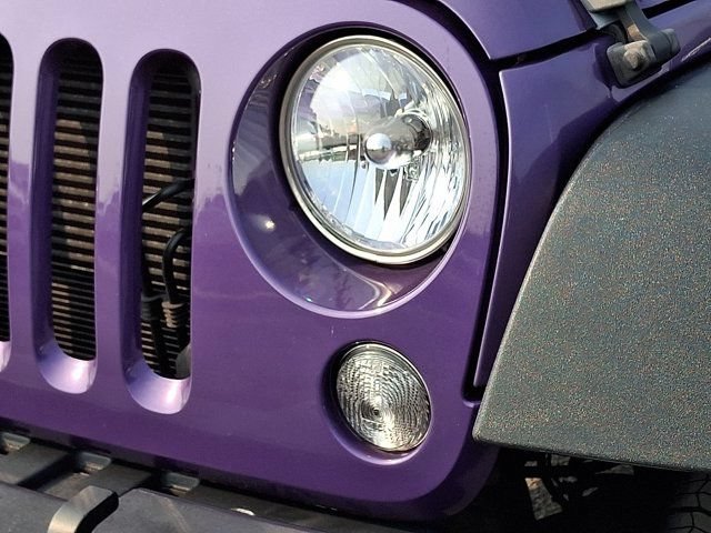 Used 2018 Jeep Wrangler Unlimited Sport S AWD/4WD image 12