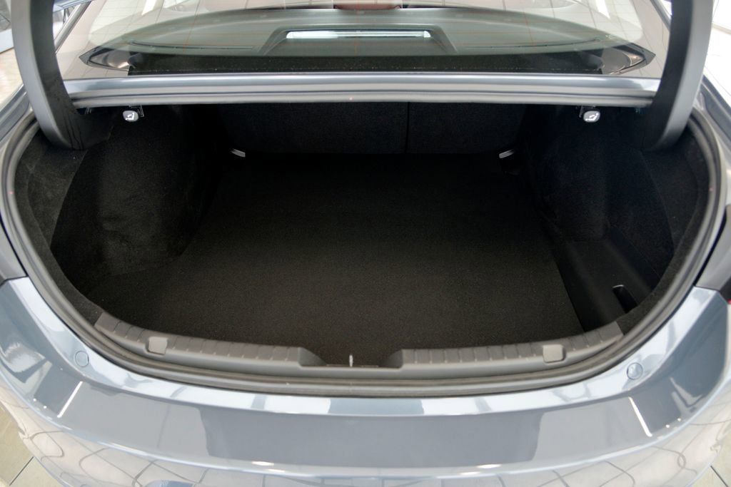 Used 2026 MAZDA MAZDA3 Carbon image 29