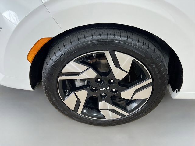 Used 2023 Kia Soul GT-Line image 30