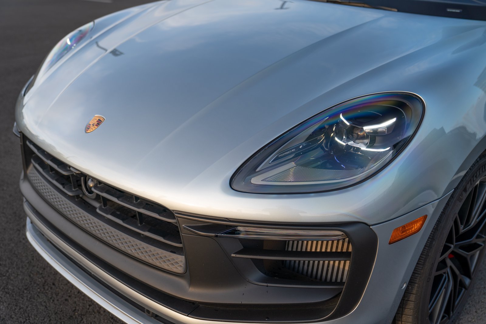 Certified 2023 Porsche Macan GTS AWD/4WD image 30