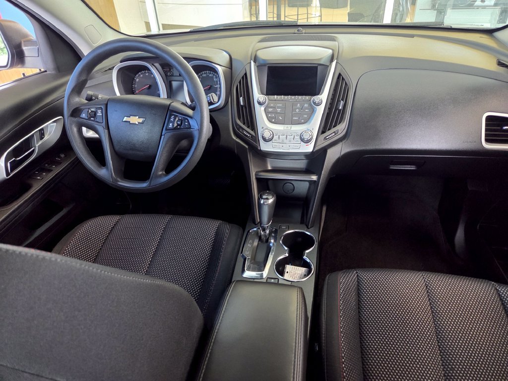 Used 2016 Chevrolet Equinox L FWD image 28