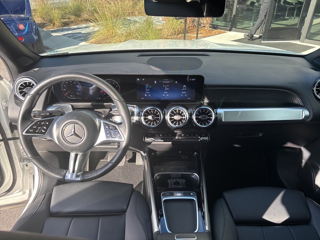 Used 2024 Mercedes-Benz GLB 250 image 44