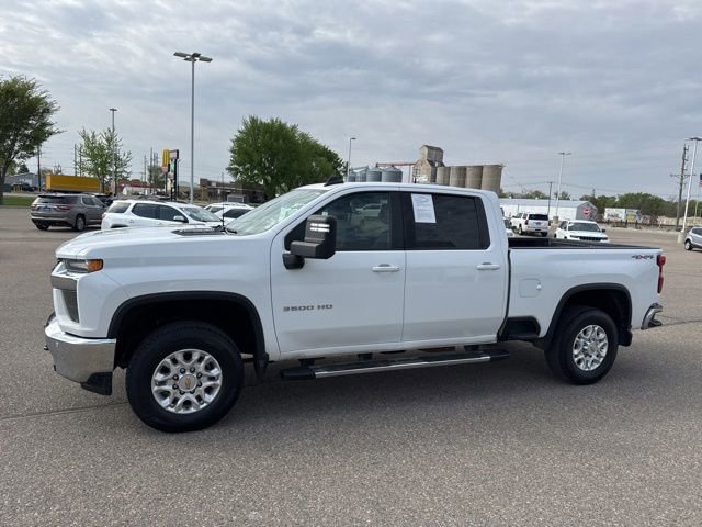 Used 2021 Chevrolet Silverado 3500 LT w/ All Star Edition AWD/4WD image 4