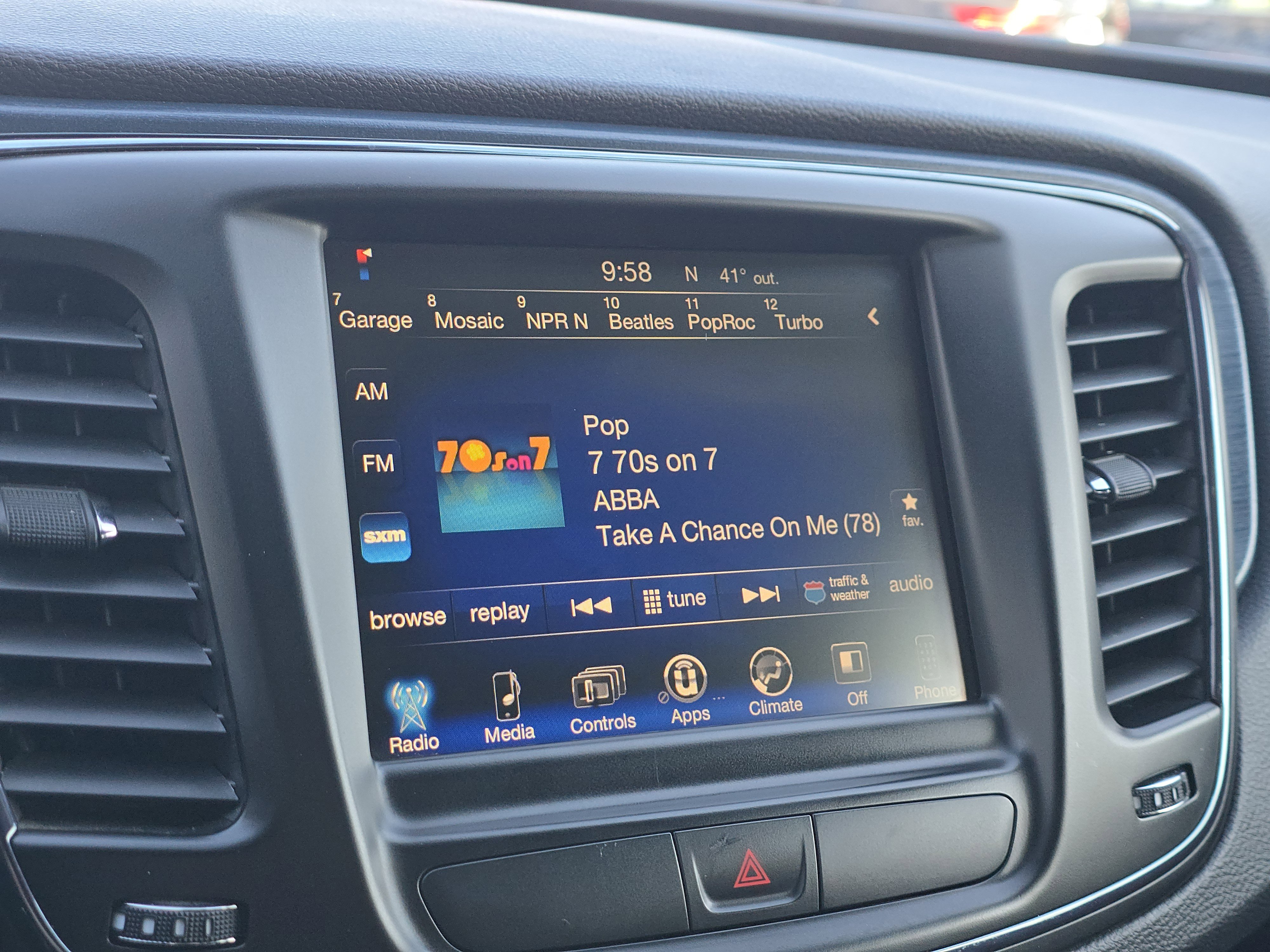 Used 2016 Chrysler 200 S image 21