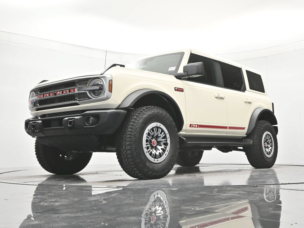 New 2026 Ford Bronco Outer Banks w/ Sasquatch Package AWD/4WD image 35