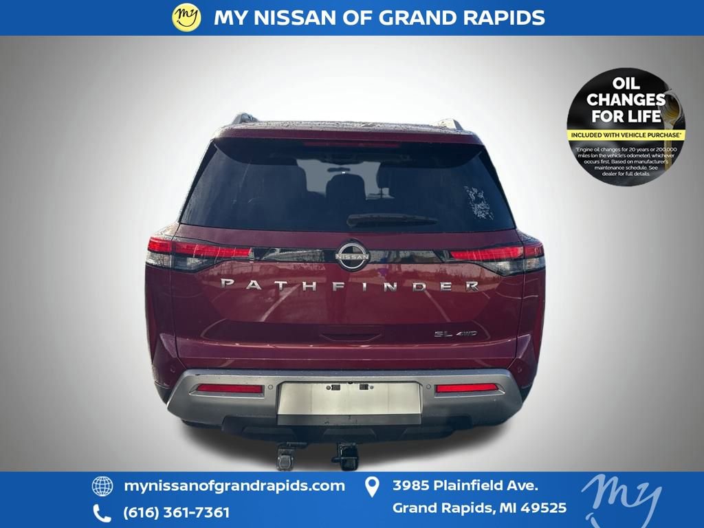 Used 2023 Nissan Pathfinder SL image 12