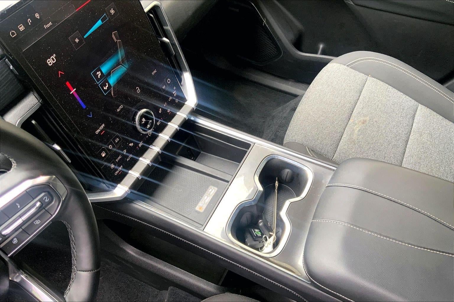 Used 2025 GMC Acadia Elevation FWD image 18