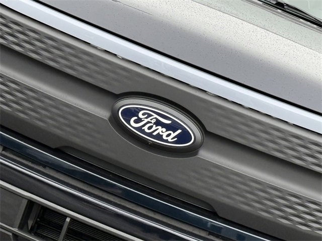 New 2025 Ford F150 Lightning XLT image 3